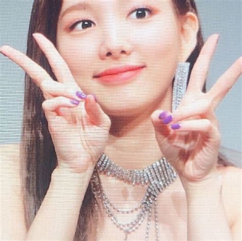 Pink Lamborghini Twitter Icon Nayeon Twice Im Nayeon Kpop