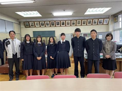 栃木県立佐野東高校の制服写真画像まとめ・レビュー口コミ評判・生徒の着こなし・夏服冬服詳細情報│全国中高制服グラム-全国47都道府県の中学校高等 ...