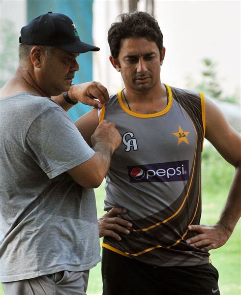 Dav Whatmore Talks To Saeed Ajmal At A Practice Session Espncricinfo