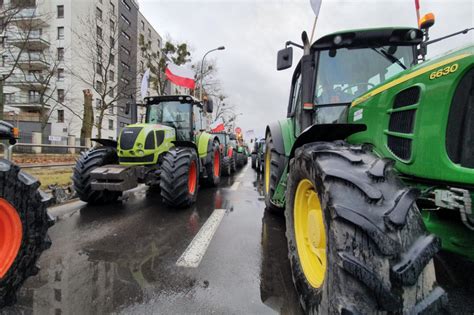 Rolniczy Protest W Rod Stycznia Blokady Dr G W Co Najmniej