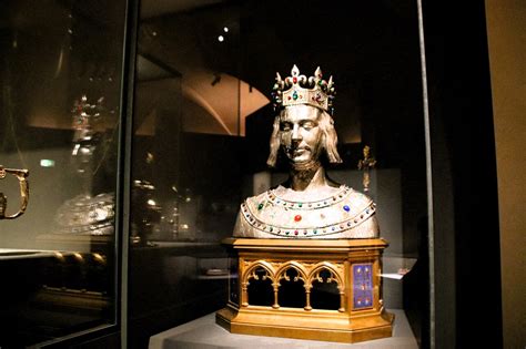 Une exposition historique les trésors de Notre Dame de Paris