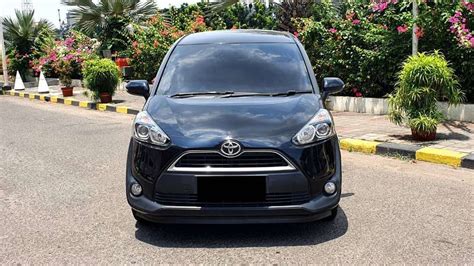 Toyota Sienta G Matic Nik Low Km Service Record Antik