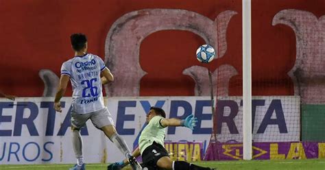 Godoy Cruz cerró la Superliga con una sonrisa le ganó a Newell s en