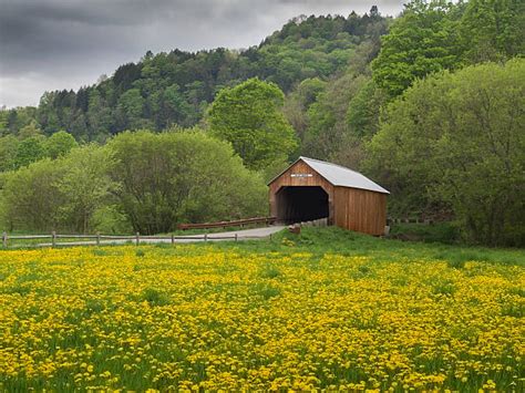 4500 Old Covered Bridge Stock Photos Pictures And Royalty Free Images