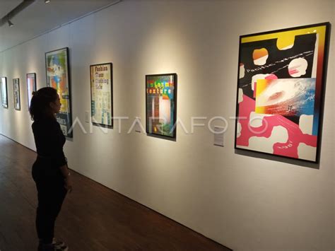 Pameran Poster Disain Dan Komputer Antara Foto