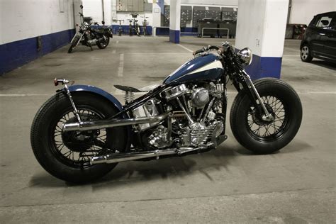 JAMESVILLE MOTORCYCLES: 1948 PANHEAD BOBBER ALMOST FINISHED.....