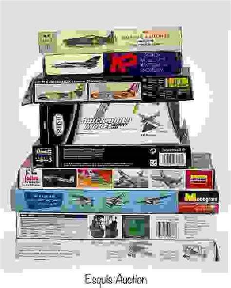 Group Of Vintage Plastic Model Kits- Airplanes Auction