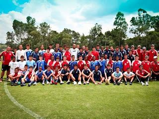 Futebol Em Jarinu Thierry Henry Conhece Estrutura Do Cfa Do Red Bull