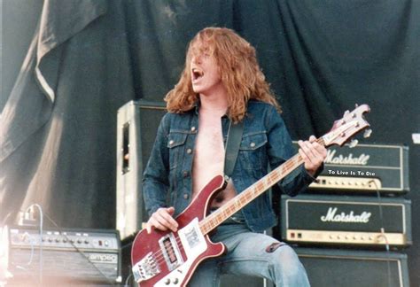 CLIFF BURTON METALLICA Cliff Burton Respectable Man Metallica