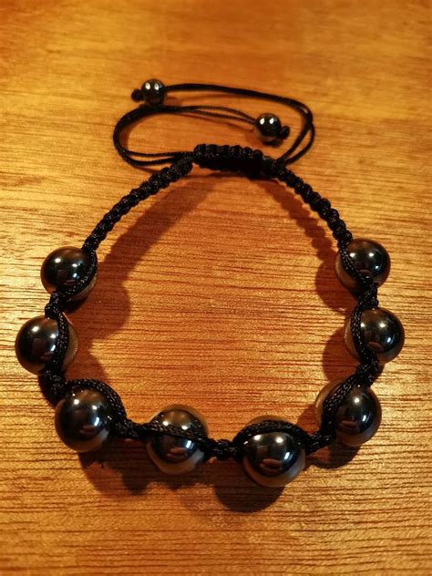 HEMATITE ADJUSTABLE BRACELET Crystal Haven