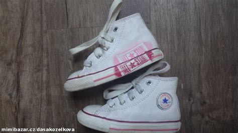 Prodám Růžovobílé kožené Converse v 22 Neratovice Mimibazar cz