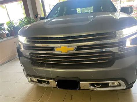 Chevrolet Cheyenne 2500 4x4 Doble Cab High Country Usado 2019 Color