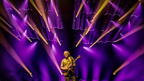 Phish Announces 2024 New Years Run At Madison Square Garden