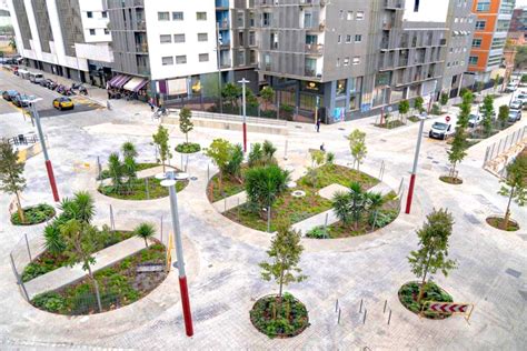 El Parc I La Llacuna Del Poblenou Gana Un Nuevo Eje Verde Xelaprop