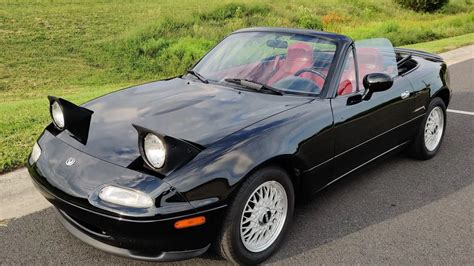 1993 Mazda Mx 5 Miata Limited Edition Vin Jm1na3516p1409646 Classiccom