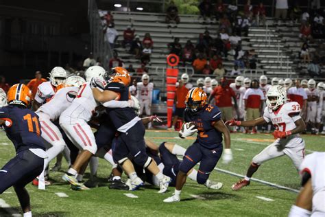 Huskie football decisively defeats Homewood-Flossmoor on opening night ...