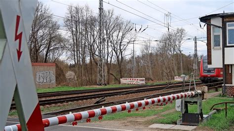 Zossen Tag Und Nacht L Rm Beim Umbau Der Dresdener Bahn In Zossen