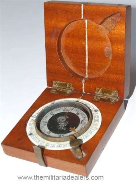 1918 Dated British Military Pocket Compass In Compasses