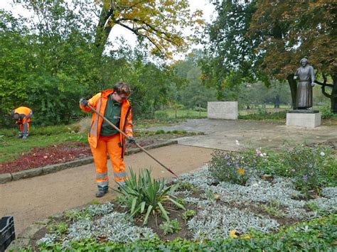 Stadtreinigung Leipzig Hat Herbstbepflanzung Im Clara Zetkin Park