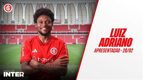 Coletiva de apresentação do atacante Luiz Adriano YouTube