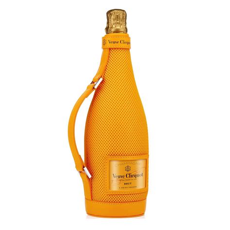 Veuve Clicquot Brut 75cl Champagne Ice Jacket V4 | Buy online for ...