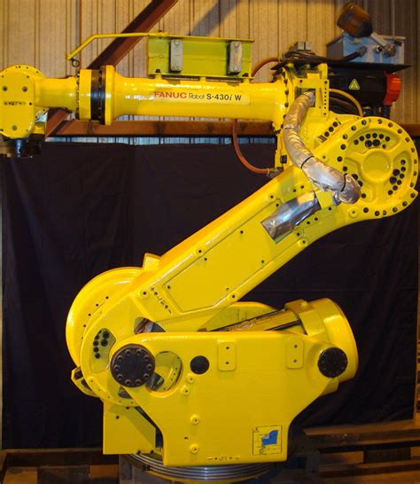 Fanuc S 430iw Universal Robotic Inc