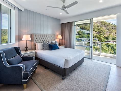 Yacht Harbour Towers Bedrooms Bathrooms Hamilton Island