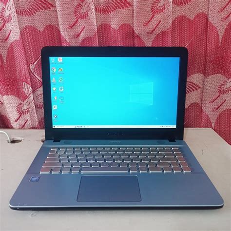 Jual Laptop Asus X441m Blue Sky Intel Celeron N4000 Ram 4gb Ssd 128gb Shopee Indonesia