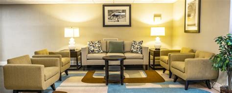Holiday Inn & Suites Across From Universal Orlando | Orlando Hotels in ...