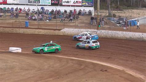 Carrick Speedway Junior Sedan New Stars Heat Youtube