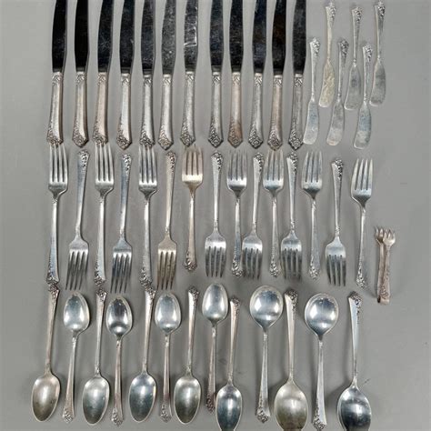 LOT 016 – 48 PC STERLING SILVER FLATWARE SET BY HEIRLOOM IN THE DAMASK ...