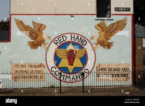 Red hand commando mural, Shankhill Road, Belfast Stock Photo - Alamy