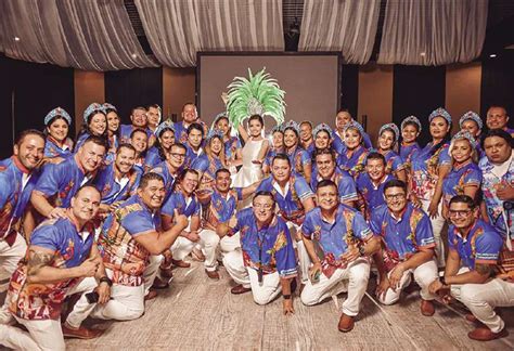 La Reina Del Carnaval Cruce O Pasar Los Tres D As En El Centro Eju Tv