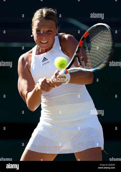 Anett Kontaveit Hi Res Stock Photography And Images Alamy