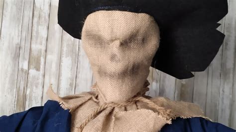 Home Depot 2022 Faceless Grabbing Scarecrow Animatronic Unboxing Setup