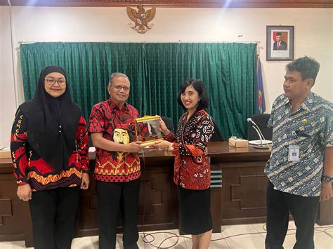 Studi Tiru Dan Pengelolaan Sp N Ppid Diskominfo Kabupaten Gowa