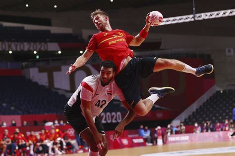 Bronce para la selección española de balonmano que vuelve a subirse a