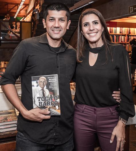 Fábio França E Sheila Magalhães São Casados - A Bela do Domingo: Sheila Magalhães