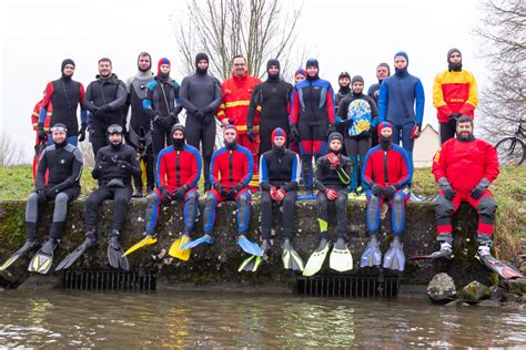 Neujahrsschwimmen Der Dlrg Hirschaid Nach Coronapause Wieder Aufgenommen