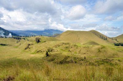 Kawah Wurung Sejarah Harga Tiket Masuk Lokasi