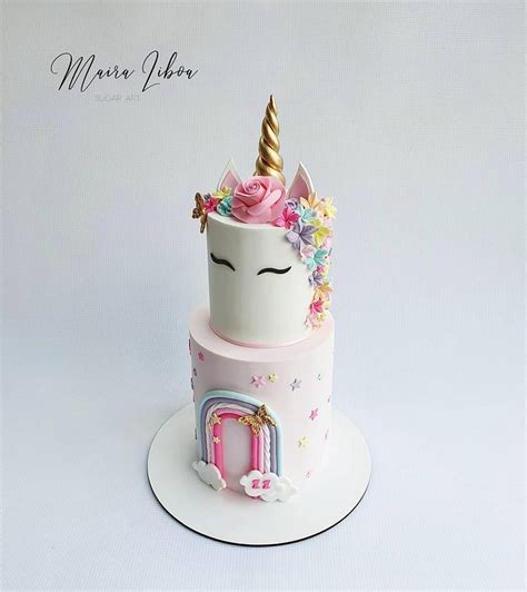 Unicorn Decorated Cake By Maira Liboa CakesDecor