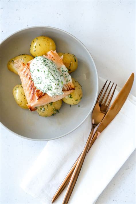 Gebakken Gerookte Zalm Met Kruidenroom Recepten Njam