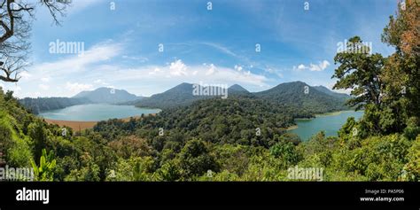 Danau Tamblingan Danau Buyan Lakes Hi Res Stock Photography And Images