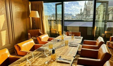 Panoramic Restaurant In Paris City Center La Plume Rive Droite