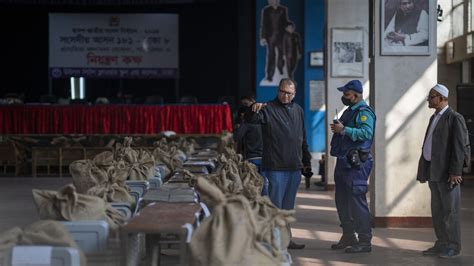 Le Bangladesh se rend aux urnes pour des législatives boycottées par l