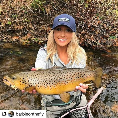 Pin On Fishing Fly Fishing Girls Salmon Fishing Fly Fishing Women