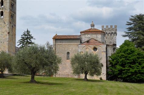 Il Monastero Di San Salvatore A Fontebona Badia Monastero