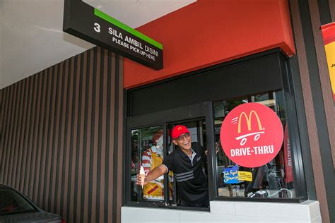 Eat Drink Kl Mcdonalds Malaysia Fuelling Up On Drive Thru