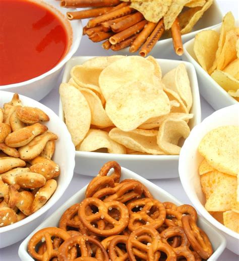 Healthy party snacks: Chips and dips - Indiatimes.com