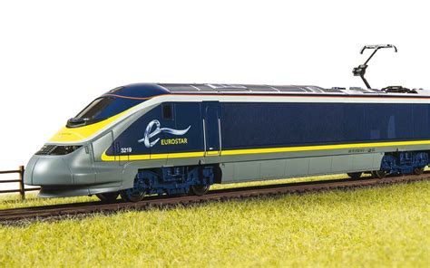 Hornby R1176 Eurostar E300 Train Set Train Model Railway Train Set